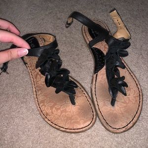 BOC black flower sandals